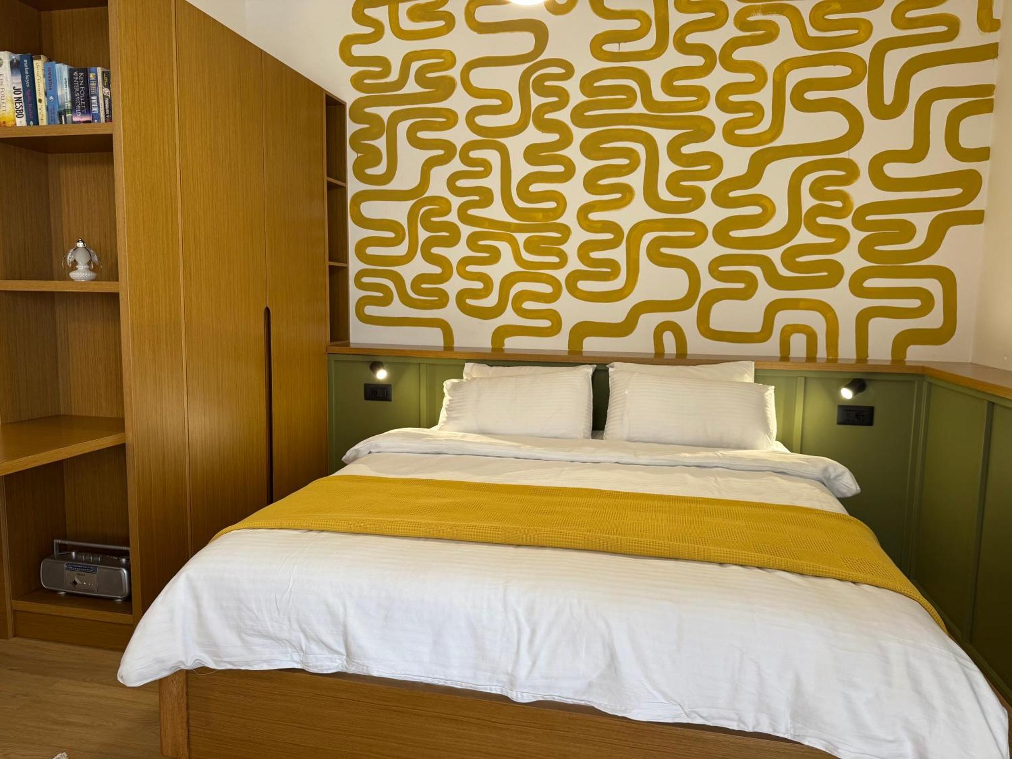 Flora Apartments Sarande Exterior photo